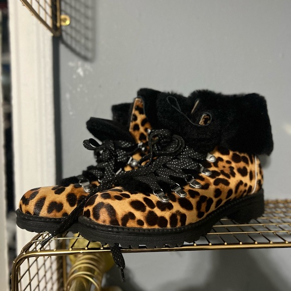 J Crew leopard Nordic boot Size 7 - Picture 4 of 4